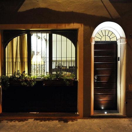 Opera 11 R&B Bed & Breakfast Parma Ngoại thất bức ảnh
